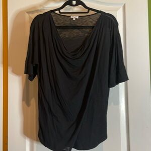Black splendid T-shirt, size large